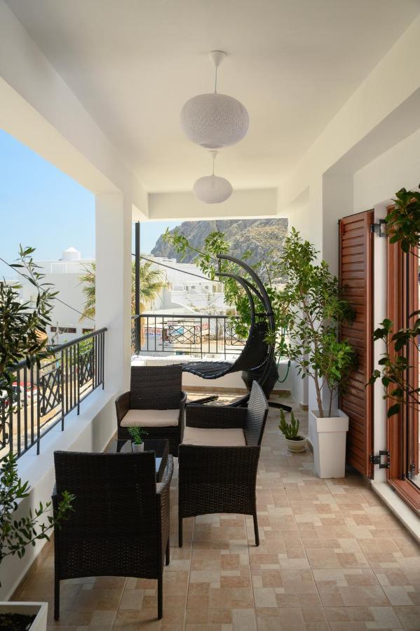 Auster House Santorini Apartment Kamári Екстериор снимка