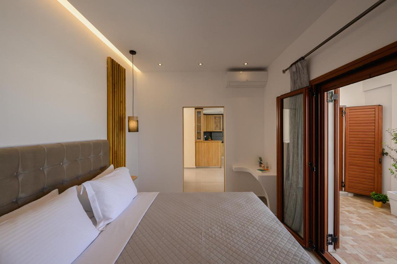 Auster House Santorini Apartment Kamári Екстериор снимка
